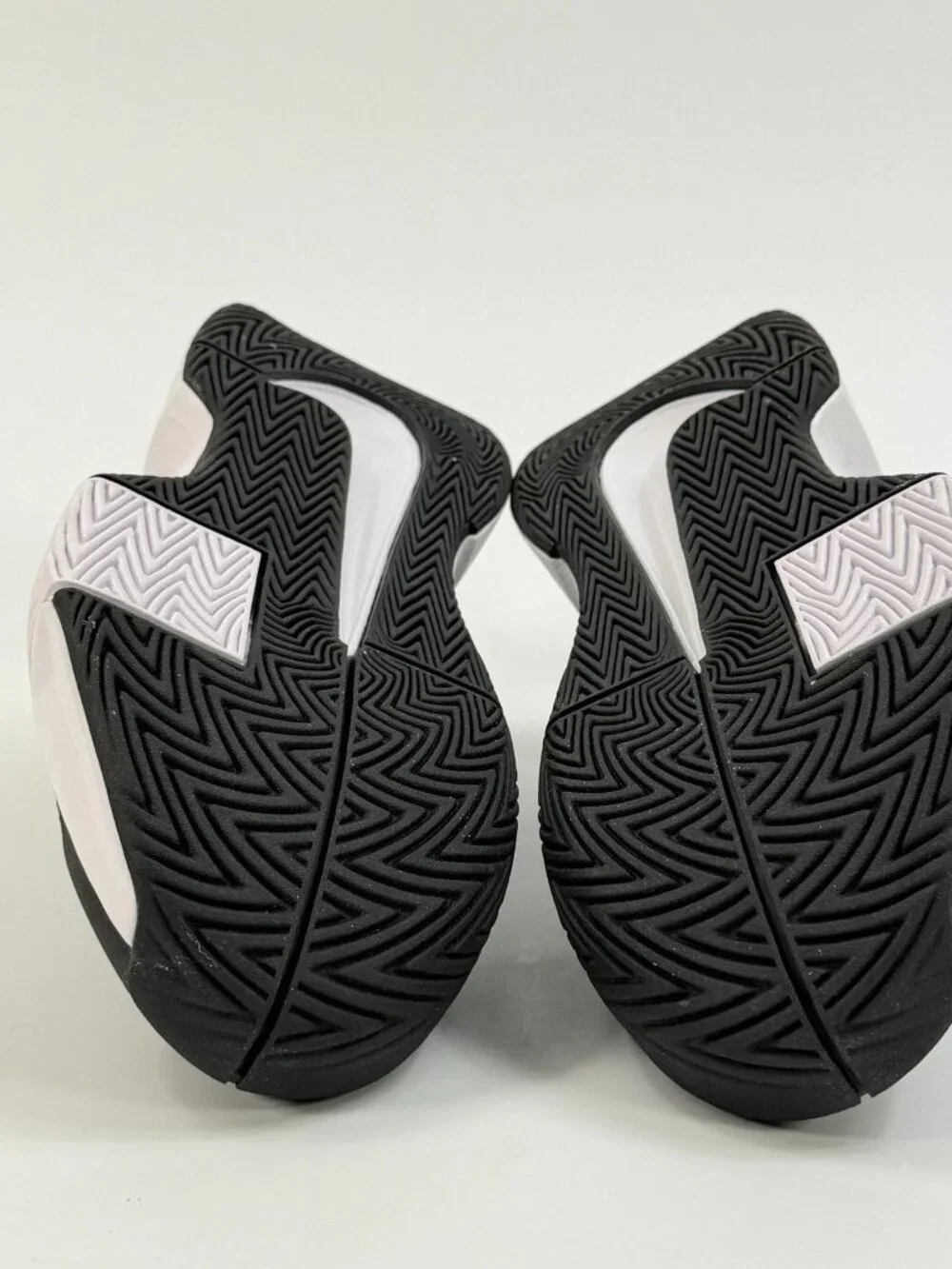 Nike Women's Zoom GP Challenge Pro 'Black White' FB3146-001 size 7
